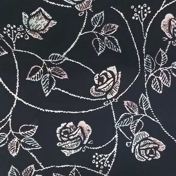 Maggie Barnes sleeveless blouse - Picture 2 of 7